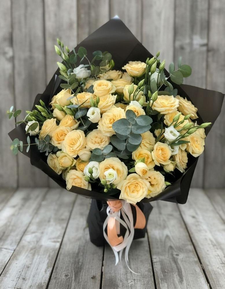 Букет цветов из: Розы и Лизиантусы в Большое Буньково