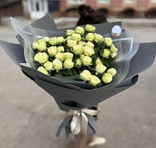 Букет Белые кустовые розы Солинеро в Большое Буньково