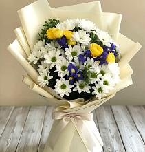 Букет цветов из:  Ирисы, Хризантемы и Розы #REPLACE_PRED# Большое Буньково
